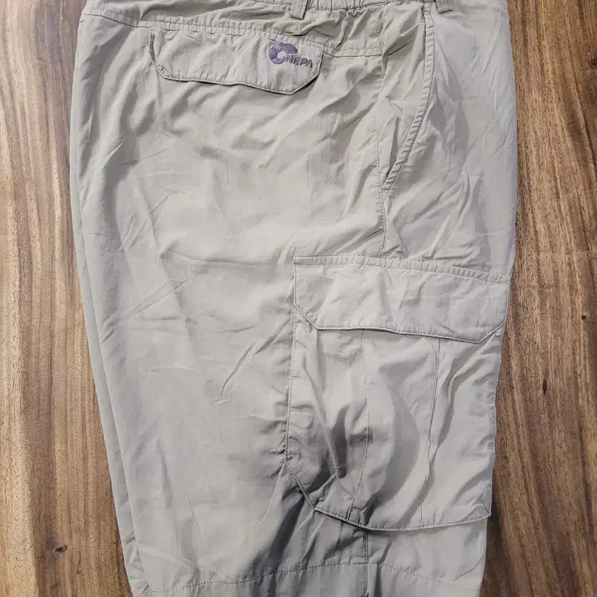 [SOLD OUT] NEPA 카키 카고 반바지
