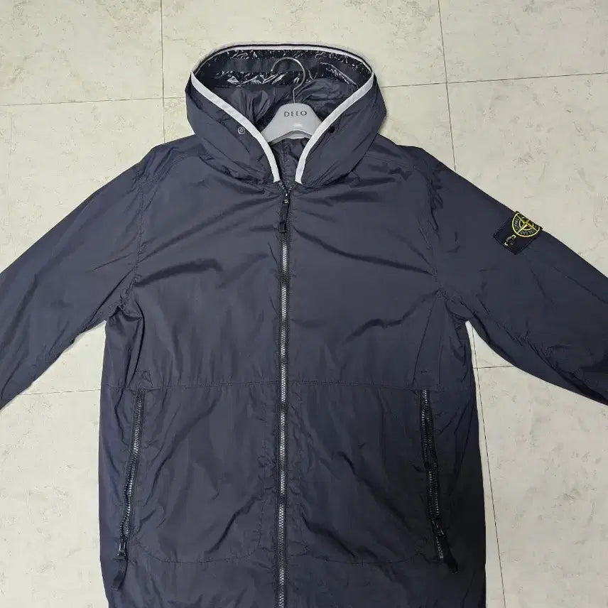[SOLD OUT] 스톤아일랜드 바람막이 XL (스킨터치 나일론TC 후드자켓)