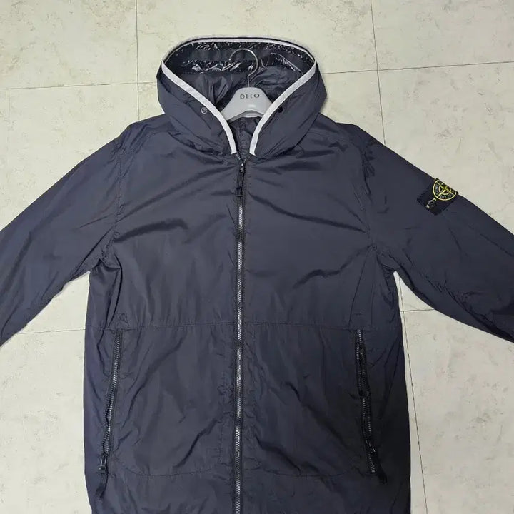 [SOLD OUT] 스톤아일랜드 바람막이 XL (스킨터치 나일론TC 후드자켓)
