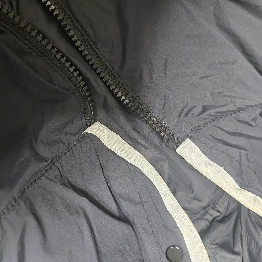 [SOLD OUT] 스톤아일랜드 바람막이 XL (스킨터치 나일론TC 후드자켓)