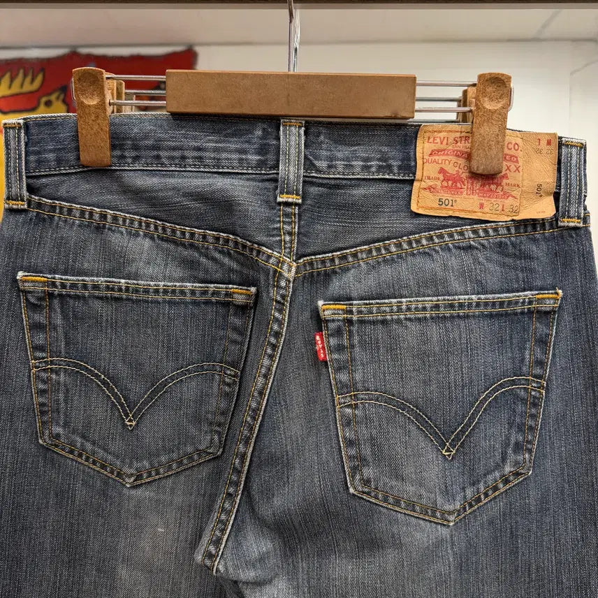 [SOLD OUT] Levis 리바이스 501 데님 팬츠 (31-32inch)