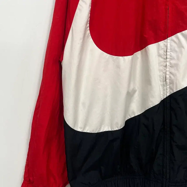 [BUNJANG] Nike Big Swoosh Oversized Woven Windbreaker Jacket / [100] 나이키 빅스우시 오버핏 우븐 바람막이 집업 자켓