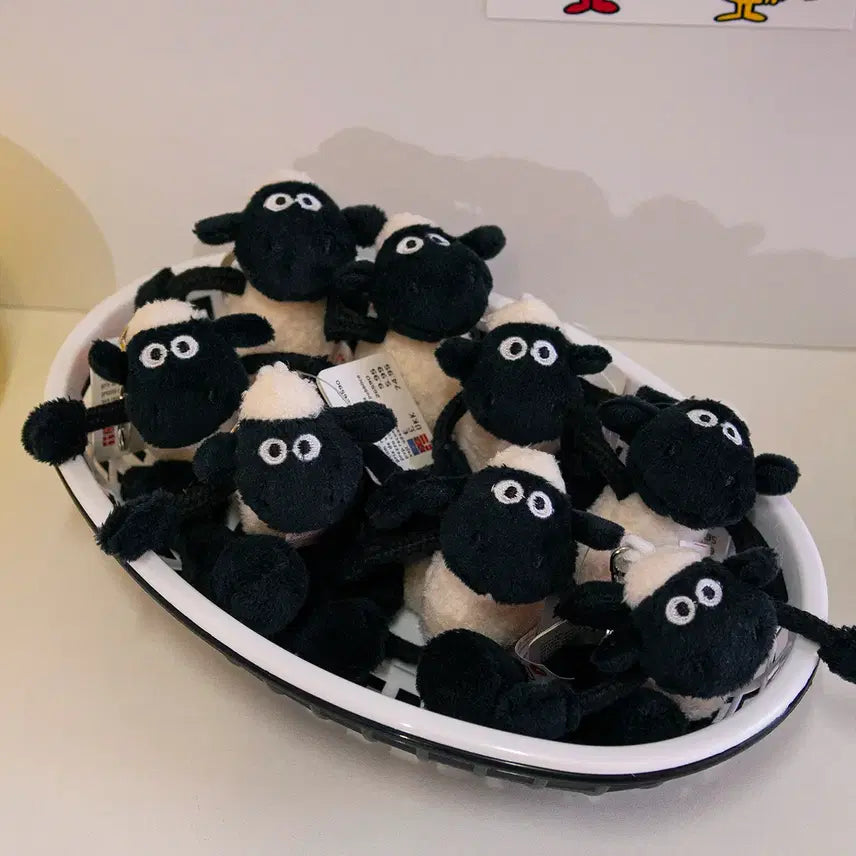 [BUNJANG] NICI Shaun the Sheep Plush Keyring / [소품샵 재고정리] 니키 숀더쉽 인형 키링