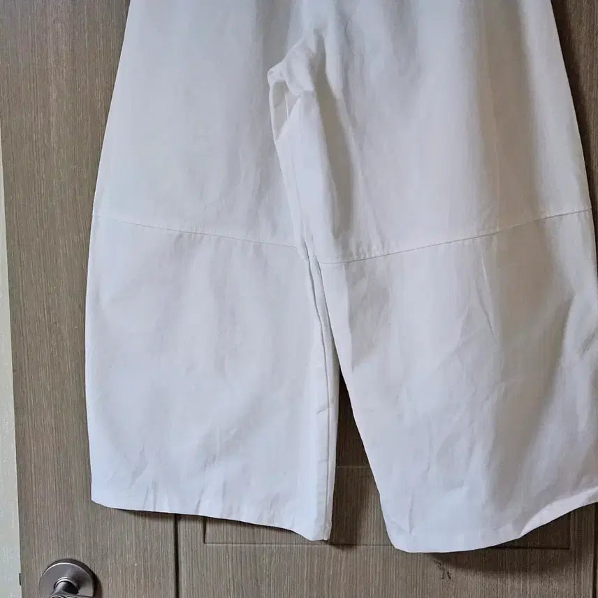 [SOLD OUT] 화이트 와이드 팬츠 통바지 55~66  밴딩 새상품
