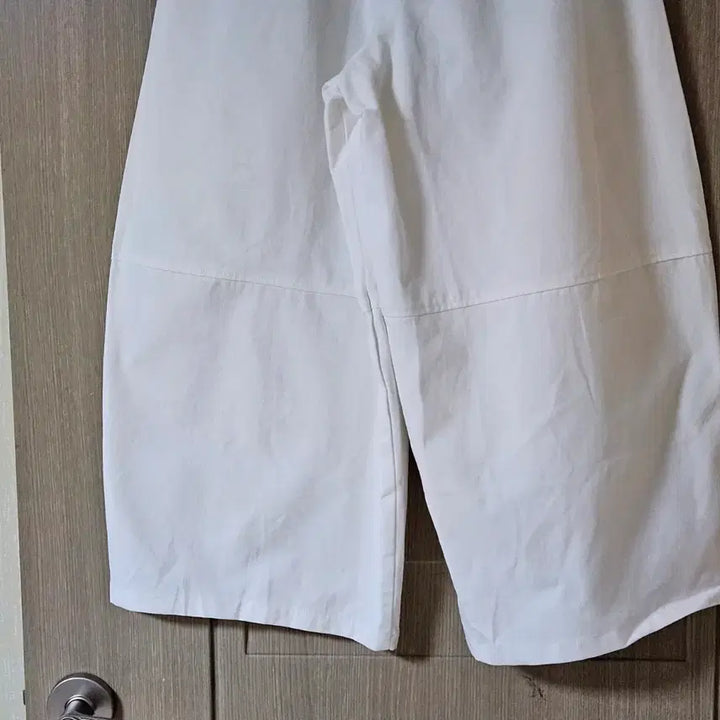 [SOLD OUT] 화이트 와이드 팬츠 통바지 55~66  밴딩 새상품