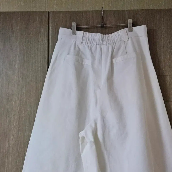 [SOLD OUT] 화이트 와이드 팬츠 통바지 55~66  밴딩 새상품