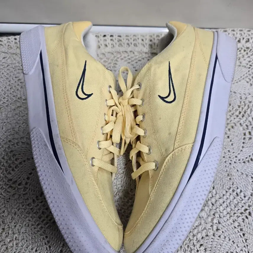 [BUNJANG] Nike GTS 97 Sneakers / 나이키 레트로 GTS 97 스니커즈 275