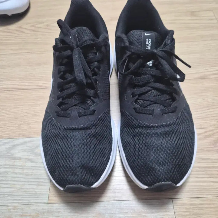[SOLD OUT] 나이키 다운쉬프터 블랙 런닝화
