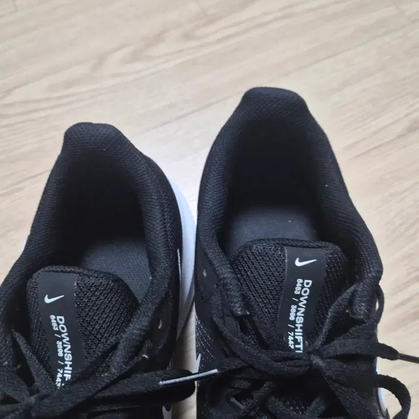 [SOLD OUT] 나이키 다운쉬프터 블랙 런닝화