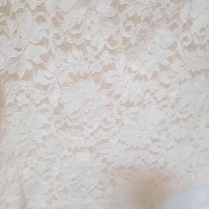 [BUNJANG] Ivory Lace Short Sleeve Blouse (Size 55) / 아이보리 레이스 반팔 블라우스(55)미사용
