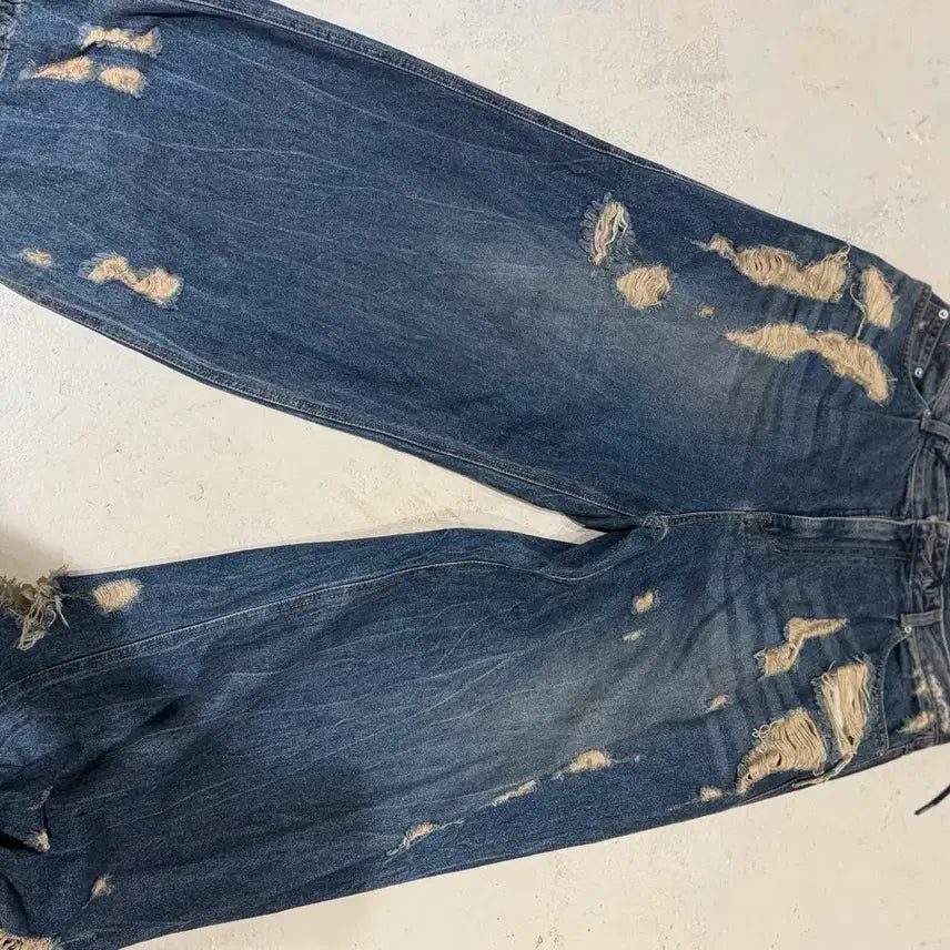 [BUNJANG] Juun.J Oil Washing Denim Wide Pants / 준지 오일워싱 데님 와이드팬츠 48