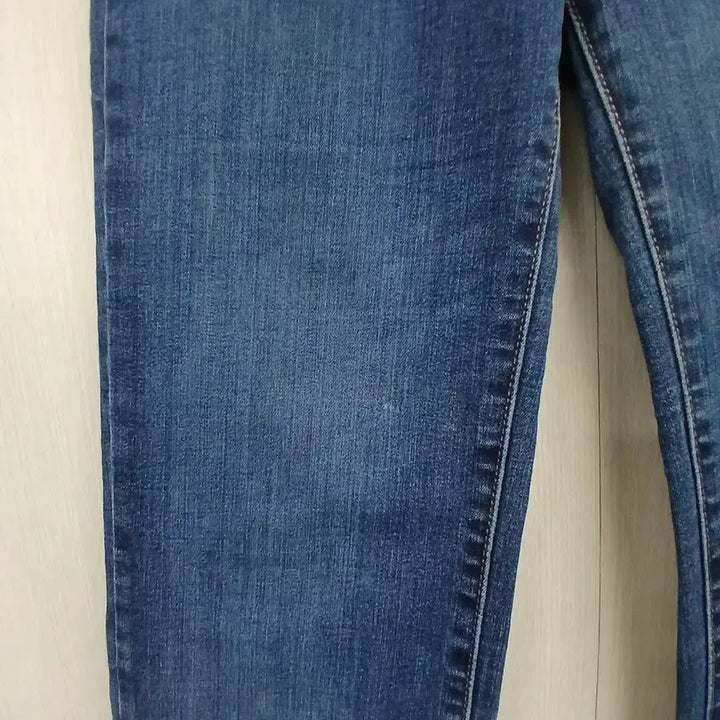 [BUNJANG] Denizen Bootcut Jeans / 데니즌 부츠컷 청바지 진청
