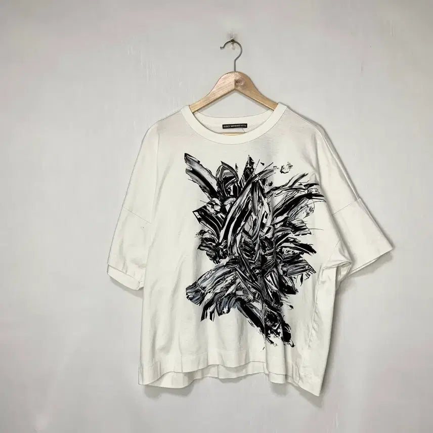 [BUNJANG] ISSEY MIYAKE MEN Printed Oversized Short Sleeve T-Shirt / ISSEY MIYAKE MEN 이세이미야케 프린팅 오버핏 반팔 티셔츠