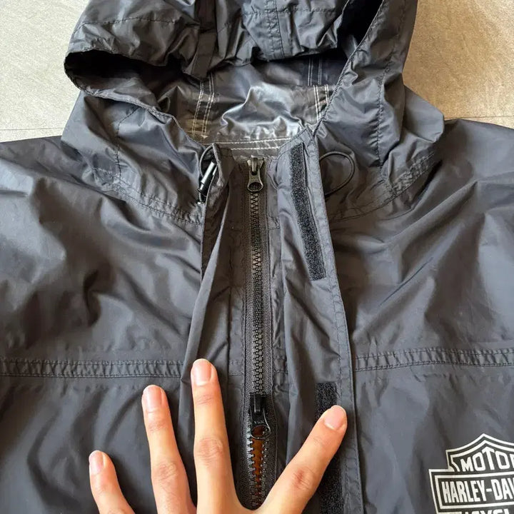[BUNJANG] Harley-Davidson Black Windbreaker Jacket / 할리데이비슨 블랙 윈드브레이커 우의 자켓