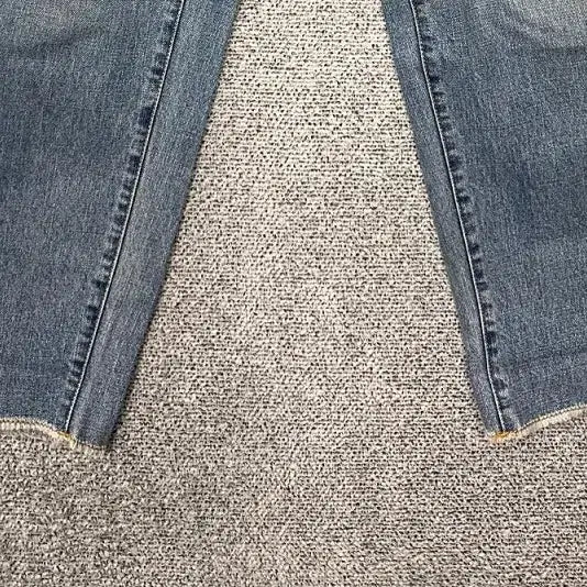 [BUNJANG] 8 Seconds Light Wash Casual Jeans 76 / 에잇세컨즈 연청 캐주얼 청바지 76