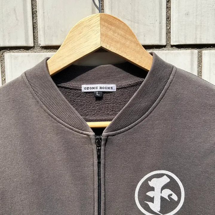[BUNJANG] Ozone Community Fading Sweat Zip-up / 오존 커뮤니티 페이딩 스웻집업
