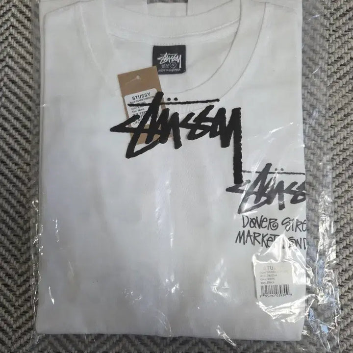 [SOLD OUT] 스투시 홀로그램 화이트반팔 S