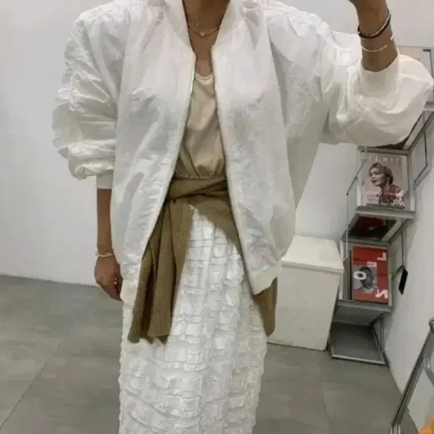 [BUNJANG] Bel 201 Mood Bomber Jacket - Ivory, Free Size / 벨201 무드 항공점퍼 - 아이보리,프리