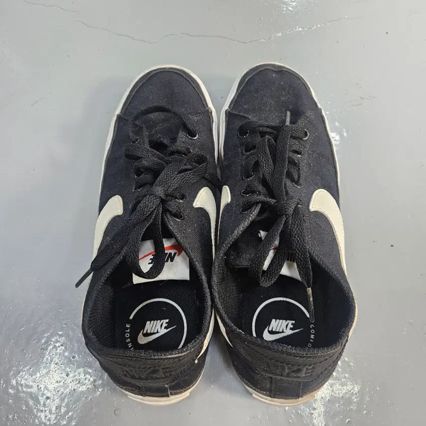 [BUNJANG] Nike Code Legacy Sneakers / 240 나이키 코드 레거시 스니커즈 0415Y