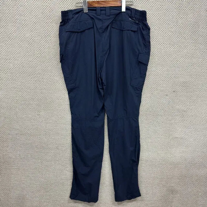 [SOLD OUT] 콜럼비아 아웃도어 슬림핏 여름 스판 카고 바지 XXL A09282