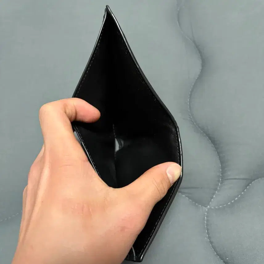[BUNJANG] Bottega Veneta Cassette Bifold Wallet / [정품]보테가 베네타 카세트 반지갑 판매