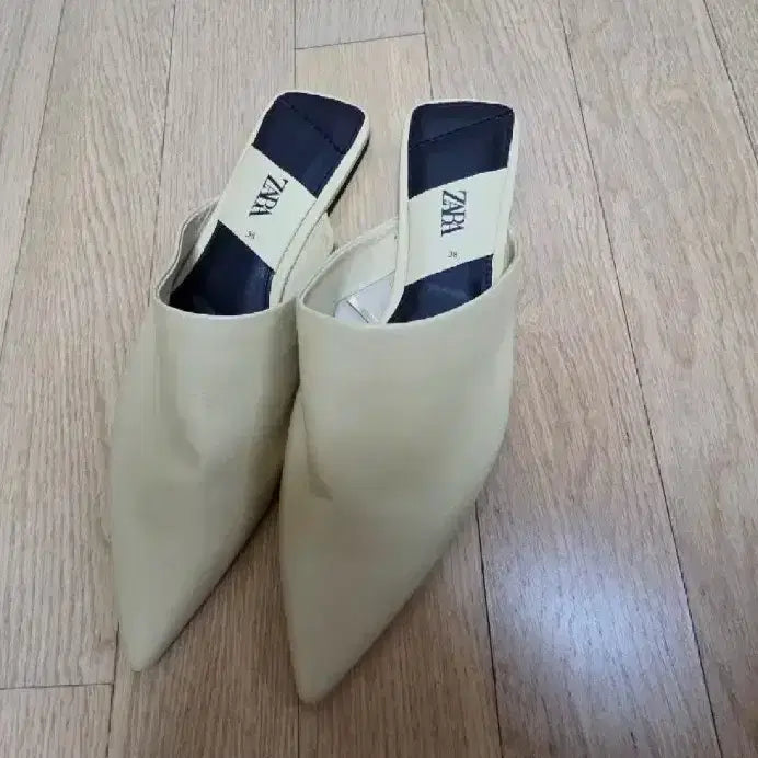 [BUNJANG] ZARA Stiletto Mule Slippers - Beige, Size 38 / zara 자라 스틸레토 뮬 슬리퍼 -베이지, 38
