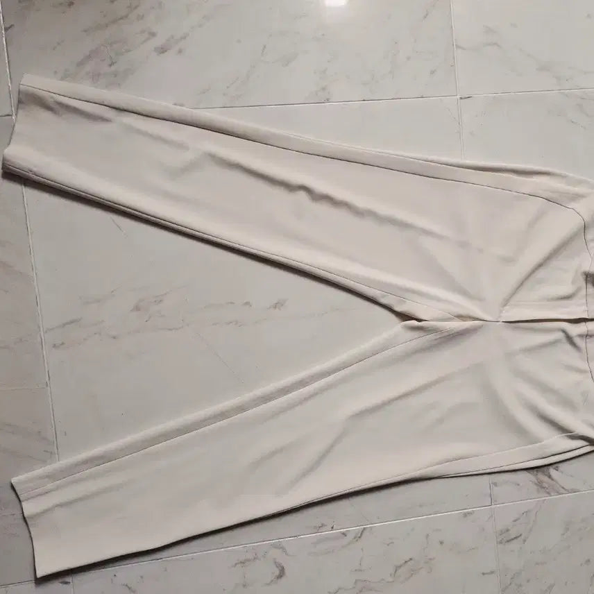 [BUNJANG] OBZEE Ivory Slacks Pants / 새상품급 OBZEE 바지