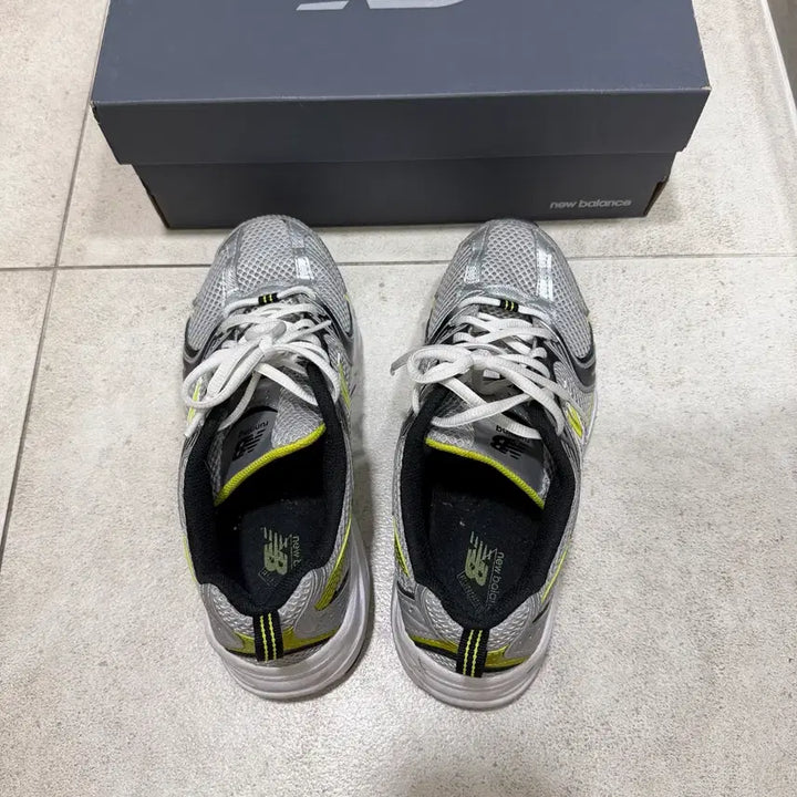 [BUNJANG] New Balance 530 MR530SC Silver Yellow Sneakers / 뉴발란스 530 MR530SC 실버 옐로우 230