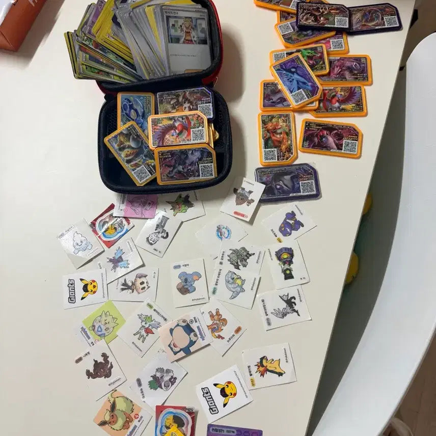 [SOLD OUT] 포켓몬 카드 게임 띠부씰 &amp; 카드 모음