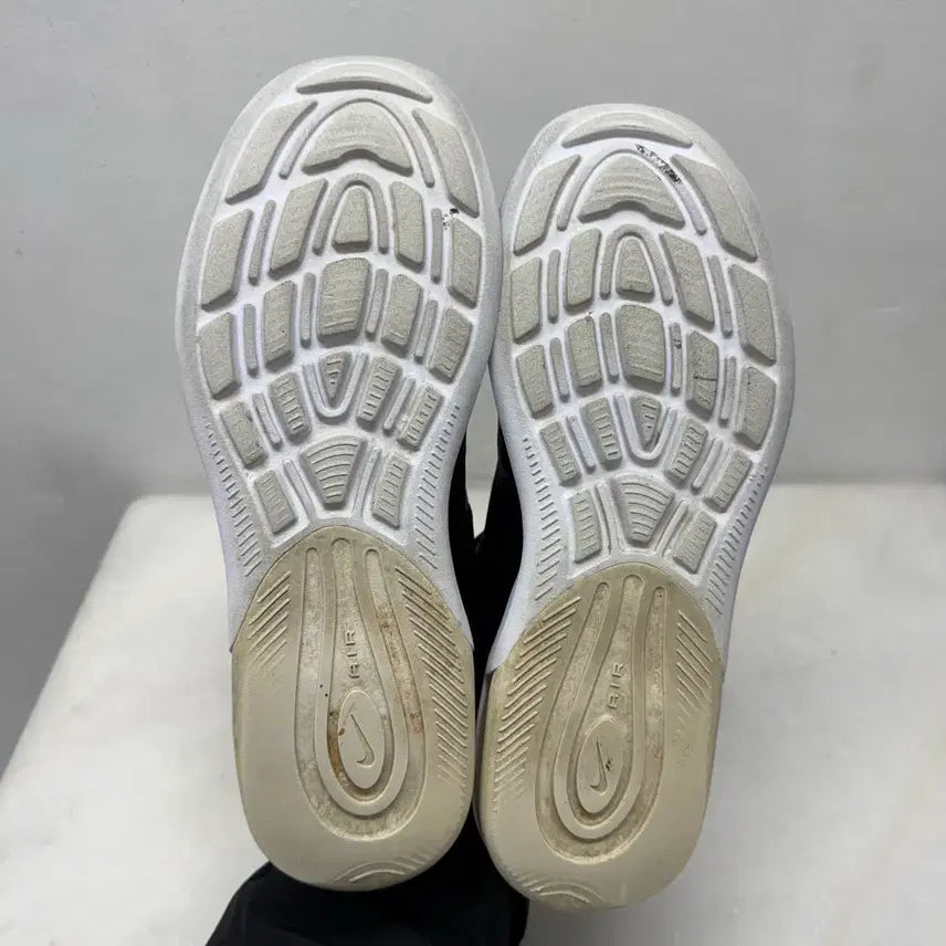 [BUNJANG] Nike Air Max Axis Sneakers / (245)나이키 운동화 에어맥스 엑시스