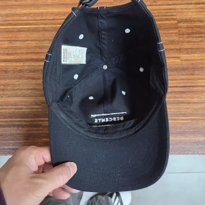 [BUNJANG] Descente Ground Stitch Hat / 데상트 그라운드 스티치 모자 프리