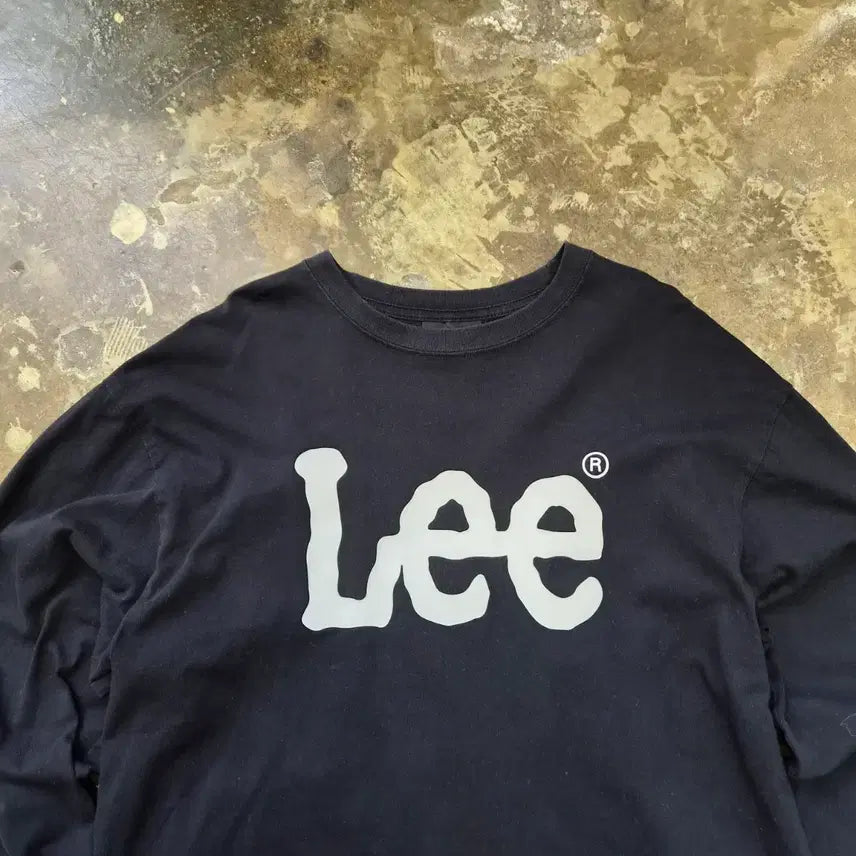 [BUNJANG] Lee Big Logo Loose Fit Long Sleeve T-Shirt / M) Lee 빅로고 루즈핏 긴팔 티셔츠 라운드티 리 티셔츠