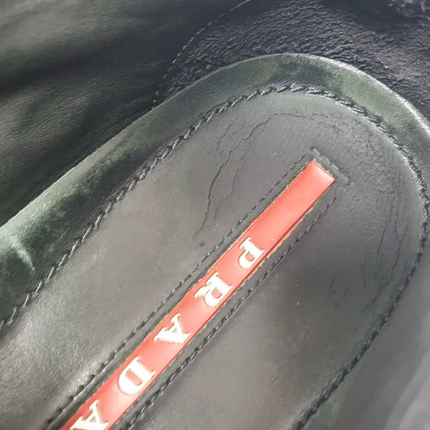 [BUNJANG] Prada Suede Slip-on Sneakers / 빈티지하서 8/270 프라다 스웨이드 슬립온 스니커즈