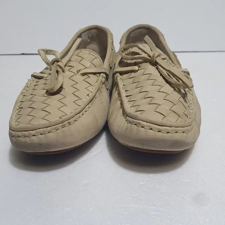 [SOLD OUT] 정품 ㅡ 보테가베네타 ㅡ240