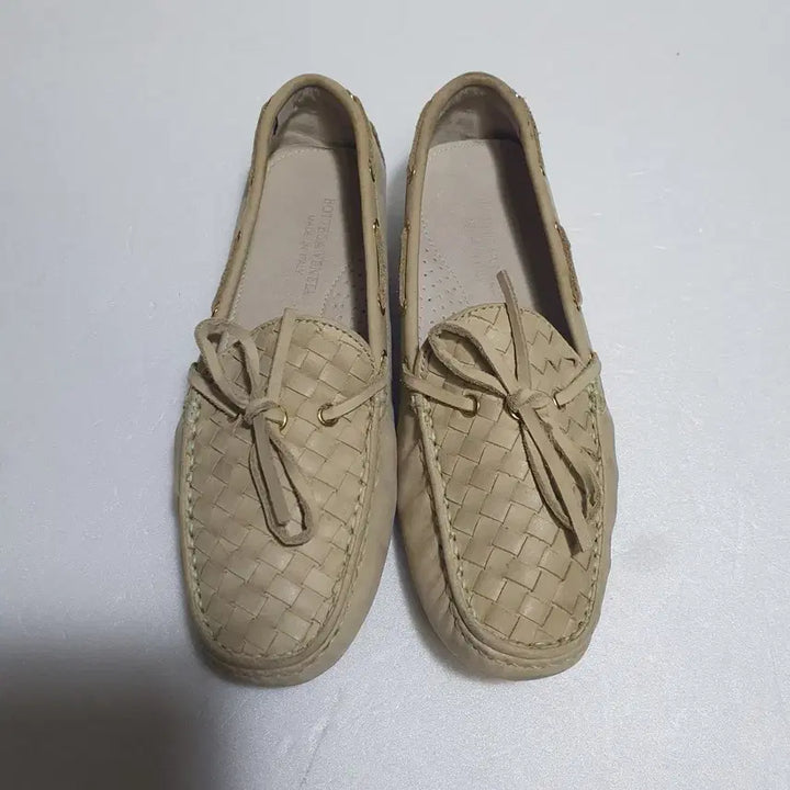 [SOLD OUT] 정품 ㅡ 보테가베네타 ㅡ240