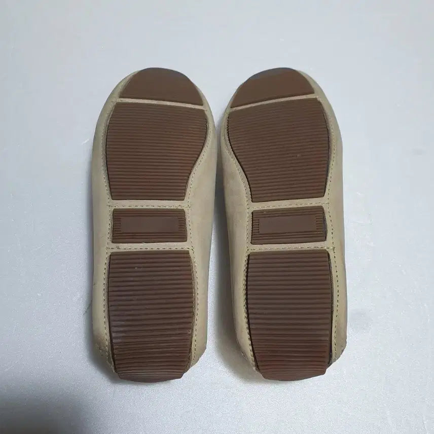 [SOLD OUT] 정품 ㅡ 보테가베네타 ㅡ240