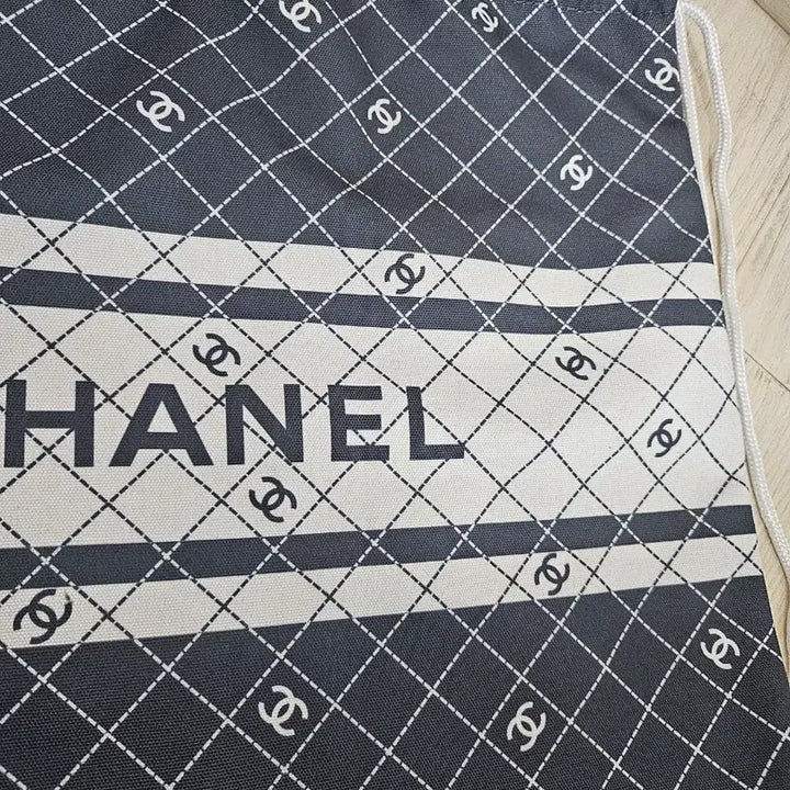 [SOLD OUT] 정품) 샤넬 드로스트링 백팩 가방 판매합니다