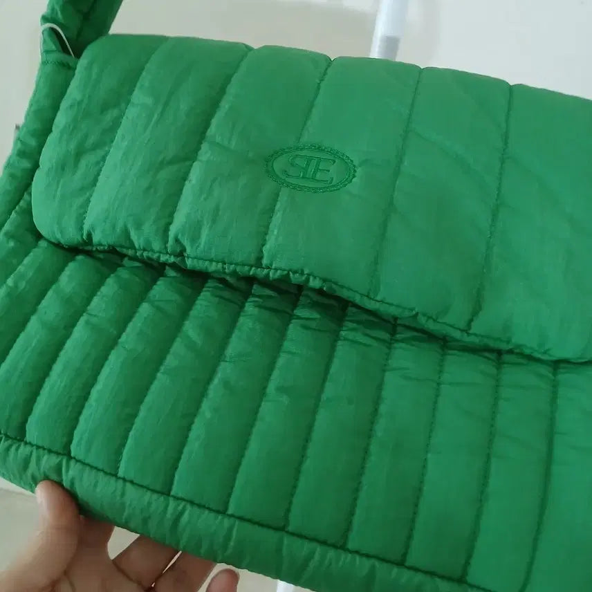 [BUNJANG] Sienne Padded Bag / (새상품) Sienne 시엔느 패딩백