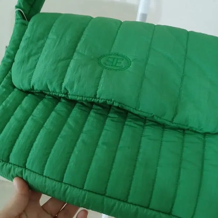 [BUNJANG] Sienne Padded Bag / (새상품) Sienne 시엔느 패딩백