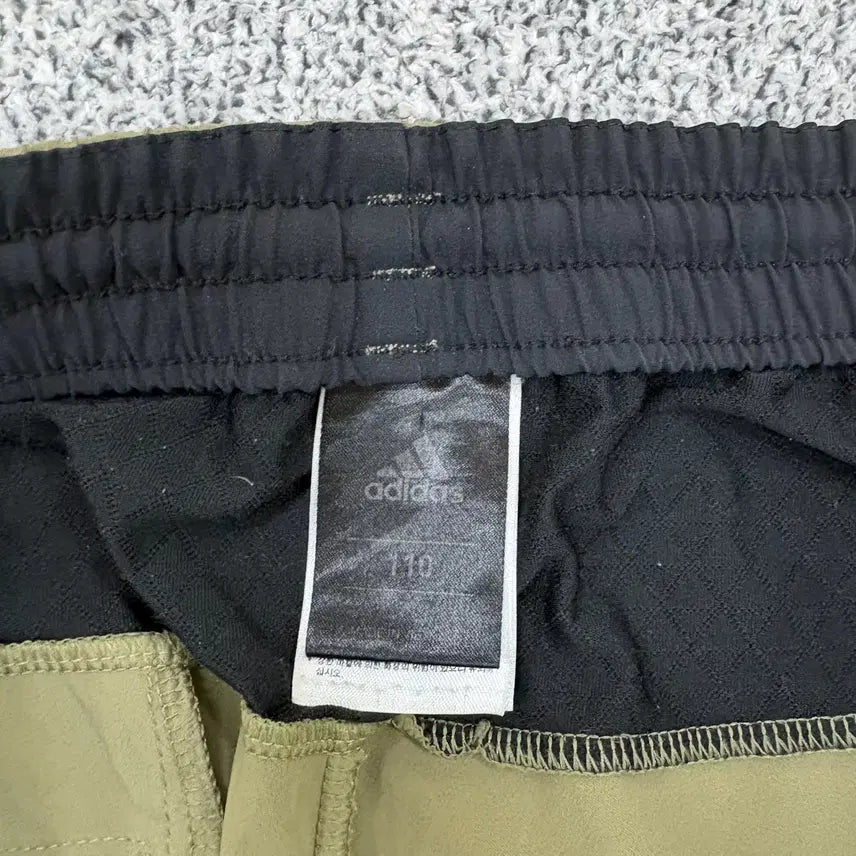 [BUNJANG] Adidas 3/4 Training Shorts / 110 아디다스 3/4 트레이닝 반바지 0415J