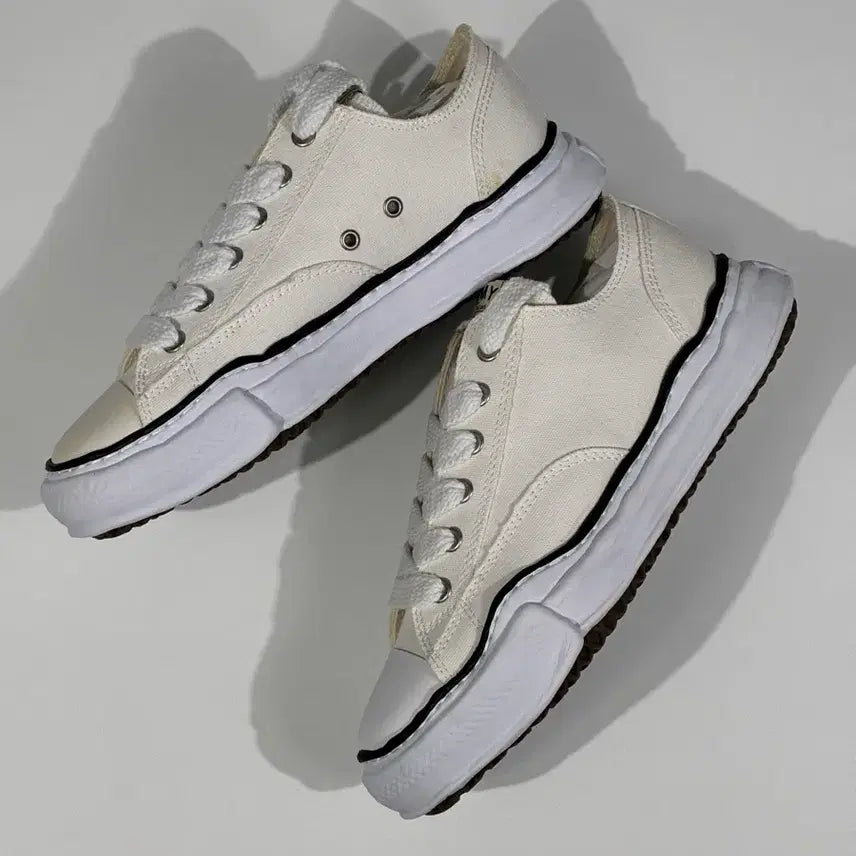 [BUNJANG] Maison Mihara Yasuhiro Peterson OG Sole Canvas Low Sneakers / 메종 미하라 야스히로 피터슨 OG 솔 캔버스 로우 스니커즈 화이트