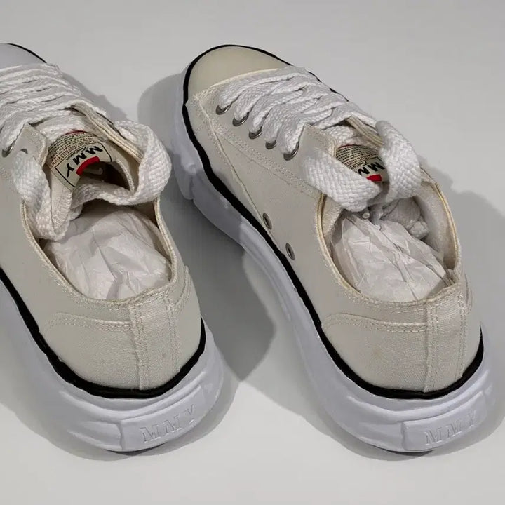 [BUNJANG] Maison Mihara Yasuhiro Peterson OG Sole Canvas Low Sneakers / 메종 미하라 야스히로 피터슨 OG 솔 캔버스 로우 스니커즈 화이트