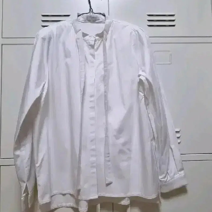 [BUNJANG] White Tie Shirt Blouse / 타이 셔츠 블라우스  -화이트, 프리