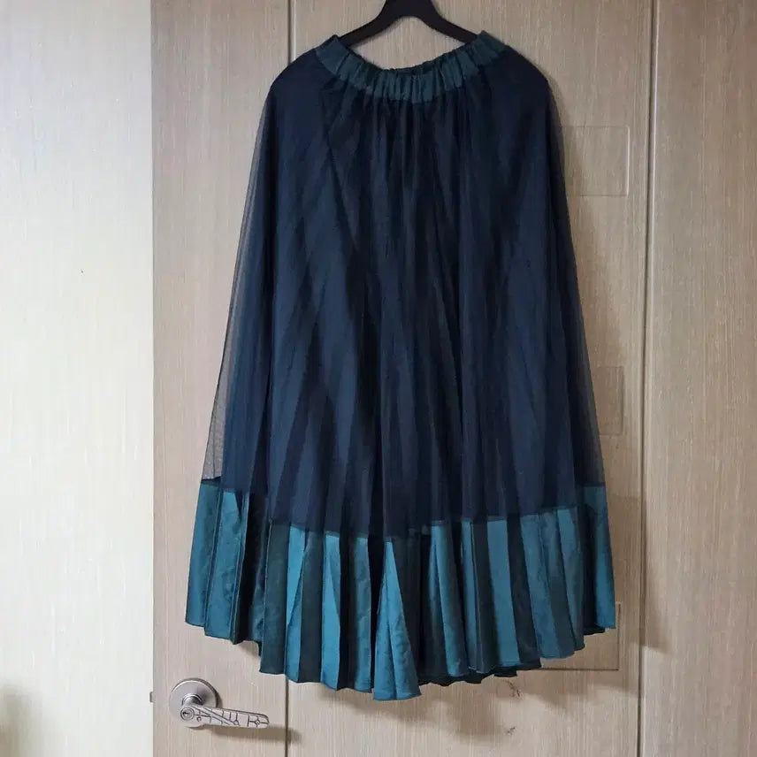 [SOLD OUT] 블루톤 튤 스커트 플리츠 롱 스커트 77까지