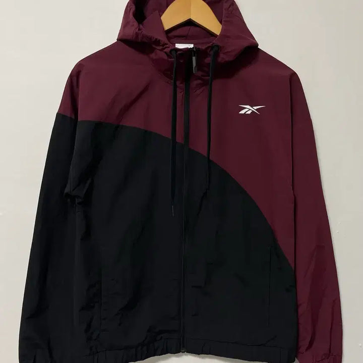 [SOLD OUT] 95 Reebok 리복 바람막이 자켓 정품