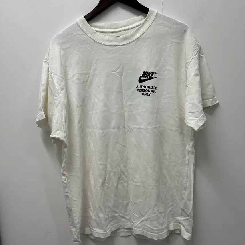 [BUNJANG] Nike White Short Sleeve T-Shirt / [만원 아라비아빈티지]나이키 흰색 반팔 티셔츠 프린팅 110