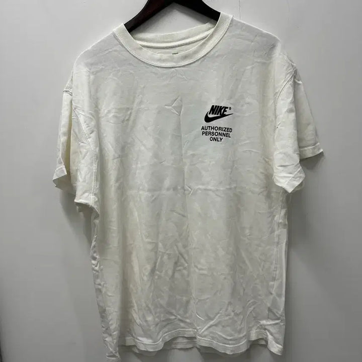 [BUNJANG] Nike White Short Sleeve T-Shirt / [만원 아라비아빈티지]나이키 흰색 반팔 티셔츠 프린팅 110