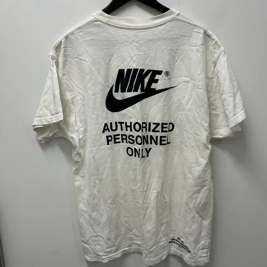[BUNJANG] Nike White Short Sleeve T-Shirt / [만원 아라비아빈티지]나이키 흰색 반팔 티셔츠 프린팅 110