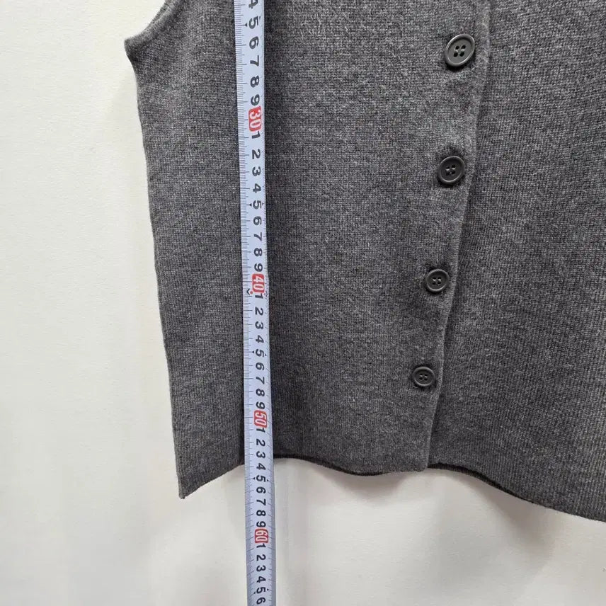 [SOLD OUT] 0372 더엣지 회색 니트 민소매 조끼 가디건 90