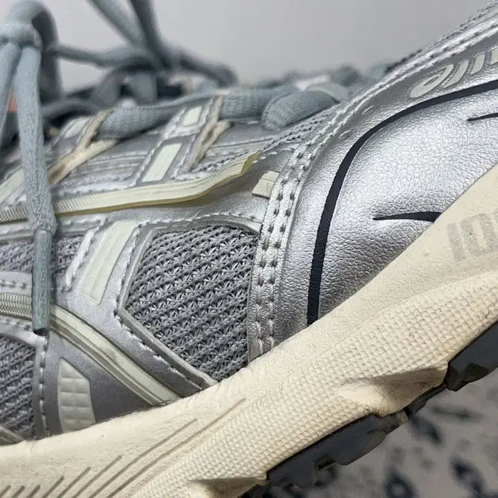 [BUNJANG] Asics Gel-1090 Piedmont Grey Sneakers / 아식스 젤1090 피드몬트 그레이 스니커즈 운동화 235 X00005